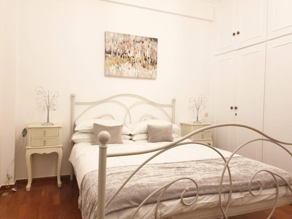 Lemesou Apartments Patras Buitenkant foto