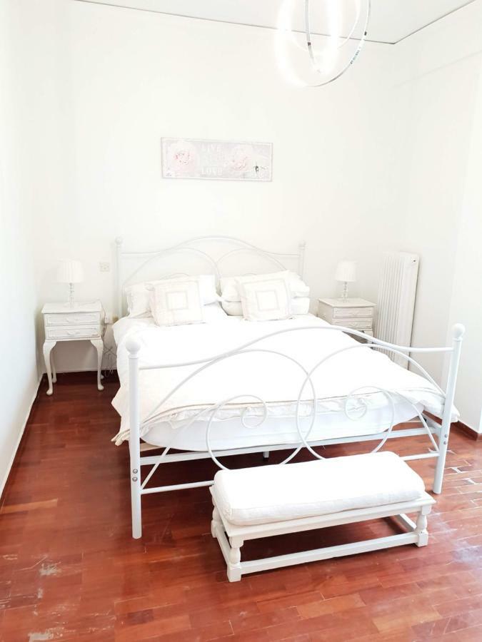 Lemesou Apartments Patras Buitenkant foto